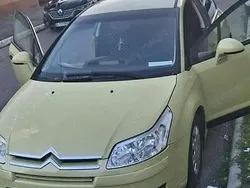 Bej Utilizat 2005 Citroën C4 Coupe | 1.500 EUR