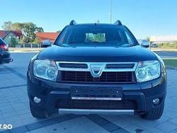 Culoarenegru Utilizat 2011 Dacia Duster Ambiance SUV | 6.450 EUR (Preț OK)