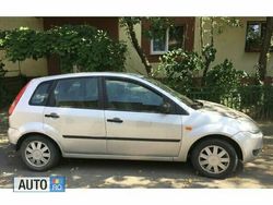 Gri Utilizat 2002 Ford Fiesta Hatchback | 1.550 EUR