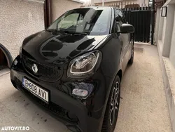 Negru Utilizat 2019 Smart ForTwo Electric Drive Passion | 9.999 EUR