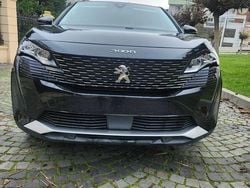 Culoarenegru Utilizat 2021 Peugeot 3008 Active SUV | 15.700 EUR (Preț bun)