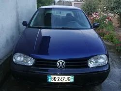 Utilizat 2000 VW Golf IV Berlinǎ | 1.999 EUR