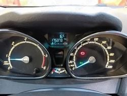 Albastru Utilizat 2016 Ford Fiesta Hatchback | 6.000 EUR (Preț OK)