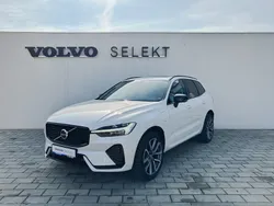 Crystal white pearl Utilizat 2023 Volvo XC60 Ultimate SUV | 61.000 EUR