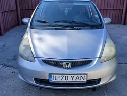Utilizat 2006 Honda Jazz Hatchback | 3.500 EUR