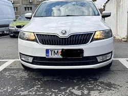 Alb Utilizat 2014 Skoda Rapid Active Hatchback | 6.700 EUR (Preț OK)