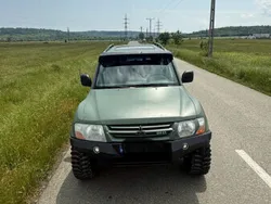 Verde Utilizat 2001 Mitsubishi Pajero SUV | 6.400 EUR