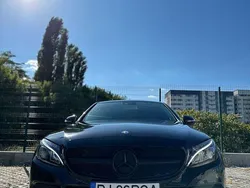 Culoarenegru Utilizat 2015 Mercedes C250 Berlinǎ | 18.000 EUR (Preț OK)