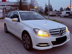 Alb Utilizat 2012 Mercedes C200 Break | 7.499 EUR (Preț bun)
