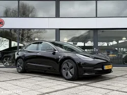 Negru Utilizat 2019 Tesla Model 3 Berlinǎ | 21.490 EUR (Preț bun)