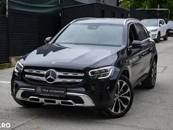 Negru Utilizat 2021 Mercedes GLC300e SUV | 38.450 EUR (Super Preț)