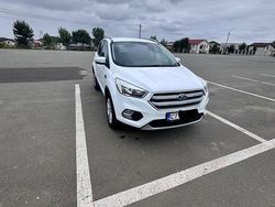 Culoarealb Utilizat 2019 Ford Kuga Trend SUV | 11.500 EUR (Super Preț)