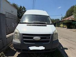 Culoarealb Utilizat 2008 Ford Transit Monovolum | 2.200 EUR