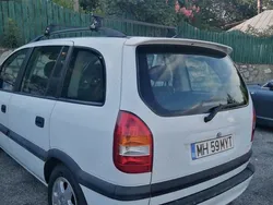 Utilizat 2001 Opel Zafira Monovolum | 500 EUR