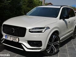 Alb Utilizat 2023 Volvo XC90 R-Design SUV | 47.480 EUR (Preț bun)
