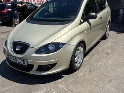 Culoaremaro Utilizat 2007 Seat Altea XL Monovolum | 2.690 EUR (Preț bun)
