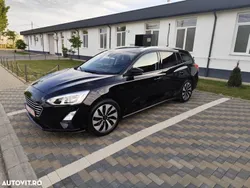 Negru Utilizat 2018 Ford Focus Cool & Connect Break | 9.300 EUR (Puțin scump)