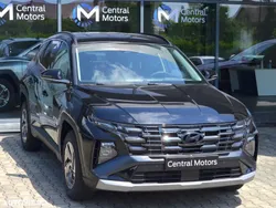 Negru Nouă 2024 Hyundai Tucson Style SUV | 26.901 EUR (Scump)