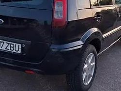 Utilizat 2006 Ford Fusion Hatchback | 1.400 EUR (Preț OK)