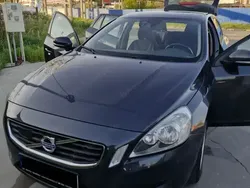 Gri Utilizat 2011 Volvo V60 Break | 9.200 EUR