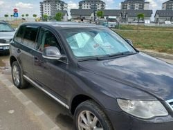 Gri Utilizat 2007 VW Touareg SUV | 6.999 EUR (Preț OK)