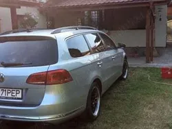 Gri Utilizat 2013 VW Passat Break | 9.800 EUR (Puțin scump)