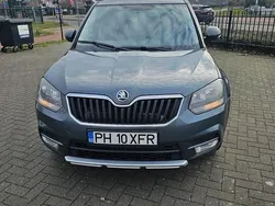 Alte culori Utilizat 2015 Skoda Yeti Ambition SUV | 8.490 EUR (Preț OK)