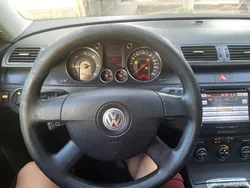 Utilizat 2006 VW Passat Berlinǎ | 2.400 EUR (Preț OK)