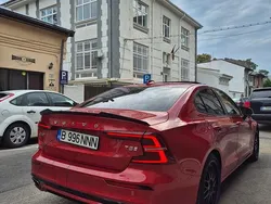 Culoarerosu Utilizat 2020 Volvo S60 R-Design Berlinǎ | 24.800 EUR (Super Preț)