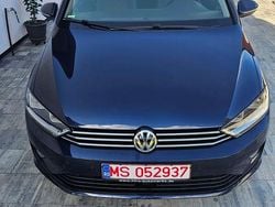 Culoarealbastru Utilizat 2014 VW Golf Sportsvan Monovolum | 7.299 EUR (Preț OK)