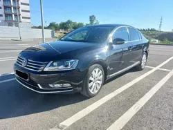 Negru Utilizat 2012 VW Passat Highline Berlinǎ | 8.150 EUR (Preț OK)