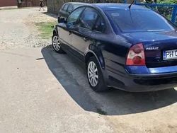 Utilizat 2002 VW Passat Berlinǎ | 2.000 EUR (Scump)