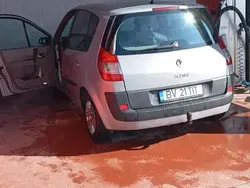 Utilizat 2005 Renault Grand Scénic II Monovolum | 1.499 EUR