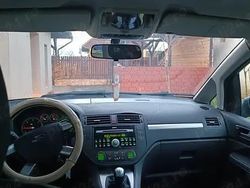 Utilizat 2006 Ford C-MAX Monovolum | 1.800 EUR