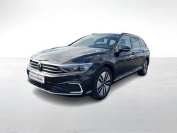 Negru metalic perleffect Utilizat 2021 VW Passat GTE Break | 23.500 EUR (Scump)