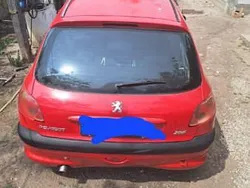 Utilizat 2005 Peugeot 206 Hatchback | 850 EUR