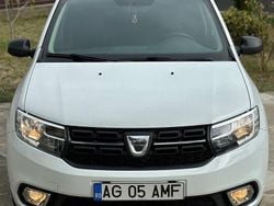 Culoarealb Utilizat 2017 Dacia Logan Prestige Berlinǎ | 5.800 EUR (Preț OK)