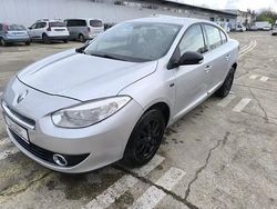 Argintiu Utilizat 2012 Renault Fluence Berlinǎ | 4.050 EUR (Preț bun)