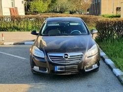 Negru Utilizat 2009 Opel Insignia Berlinǎ | 2.500 EUR (Preț bun)