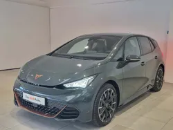 Verde inchis normal Nouă 2025 Cupra Born VZ Hatchback | 53.500 EUR