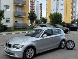 Argint Utilizat 2011 BMW 118 Hatchback | 5.450 EUR (Preț bun)