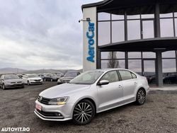 Gri Utilizat 2015 VW Jetta Berlinǎ | 9.990 EUR (Preț OK)