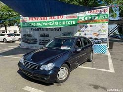 Albastru Utilizat 2002 Mercedes C180 Berlinǎ | 1.599 EUR