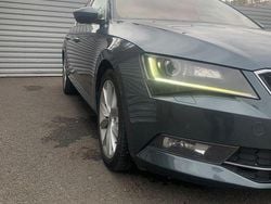 Culoaregri Utilizat 2015 Skoda Superb Style Berlinǎ | 13.750 EUR (Puțin scump)