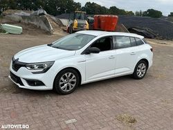 Culoarealb Utilizat 2018 Renault Mégane IV Business Hatchback | 7.200 EUR (Preț OK)