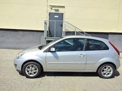 Utilizat 2008 Ford Fiesta Hatchback | 999 EUR (Preț OK)