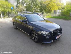 Culoarenegru Utilizat 2020 Mercedes E200 Avantgarde Berlinǎ | 14.800 EUR