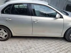 Culoaregri Utilizat 2010 VW Jetta Berlinǎ | 6.000 EUR (Puțin scump)