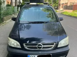 Utilizat 2003 Opel Zafira Monovolum | 1.500 EUR
