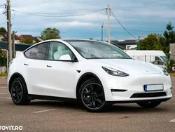 Alb Utilizat 2022 Tesla Model Y Long Range SUV | 35.999 EUR (Preț bun)